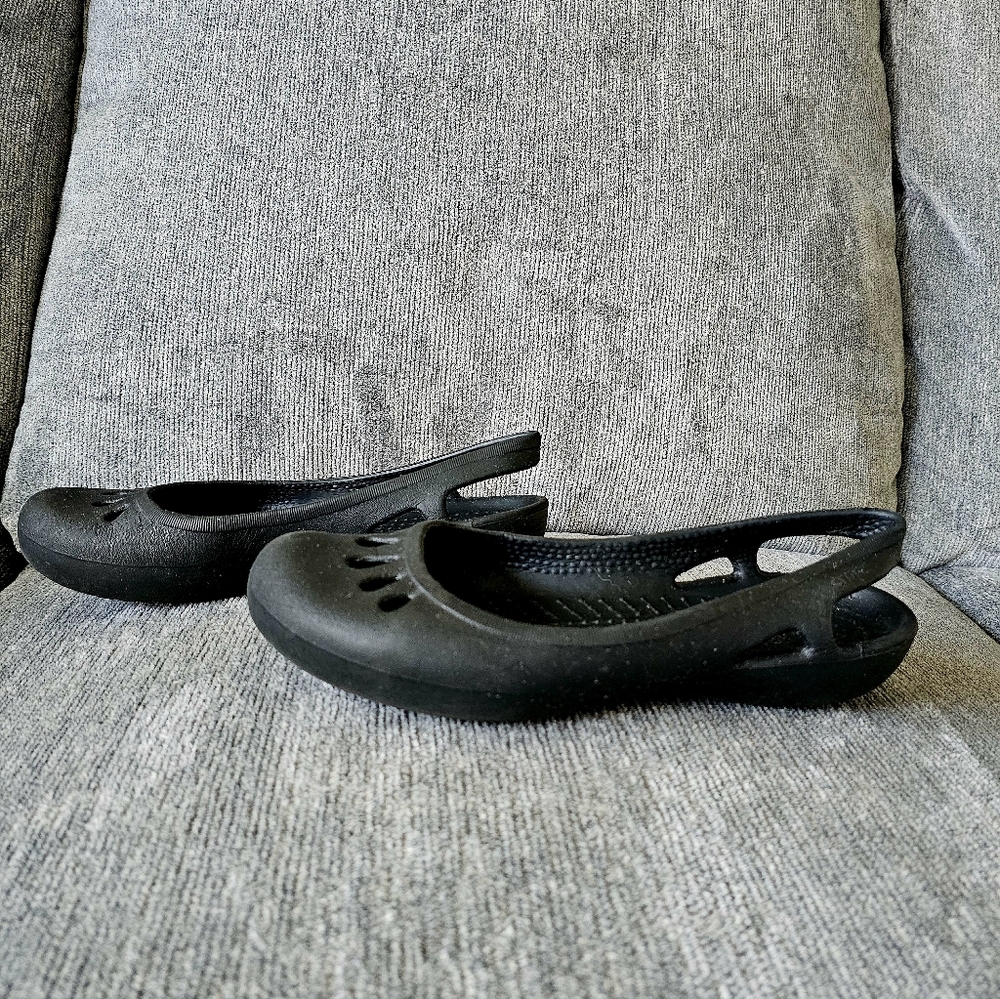 Crocs - Picture 2 of 3